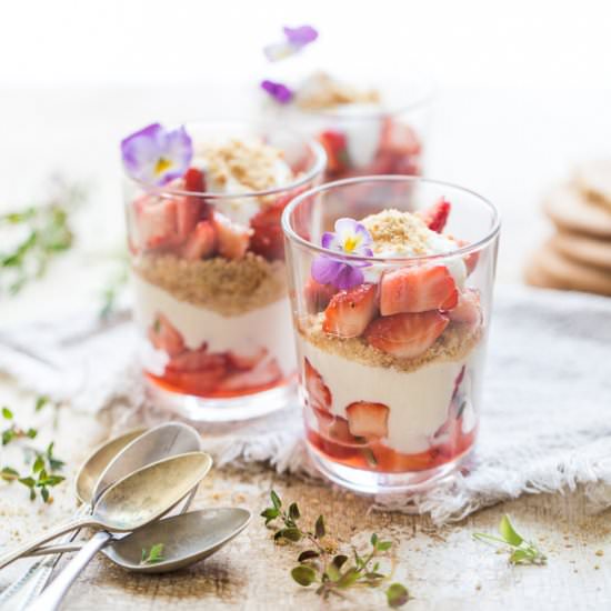 3 Minute Strawberry Parfait