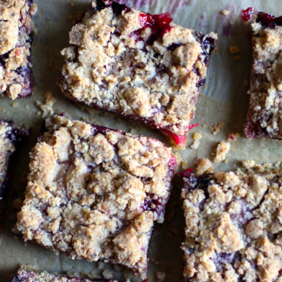 Strawberry Blueberry Streusel Bars