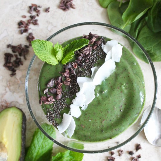 Mint Chocolate Smoothie Bowl