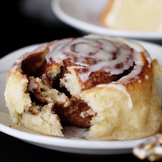 Easy Homemade Cinnamon Rolls