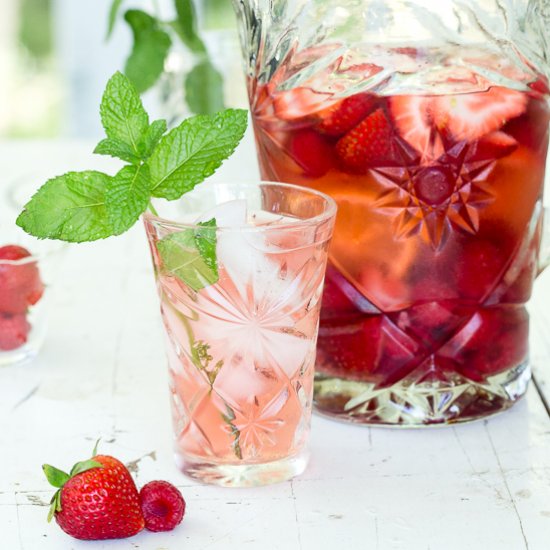 Rosè Sangria