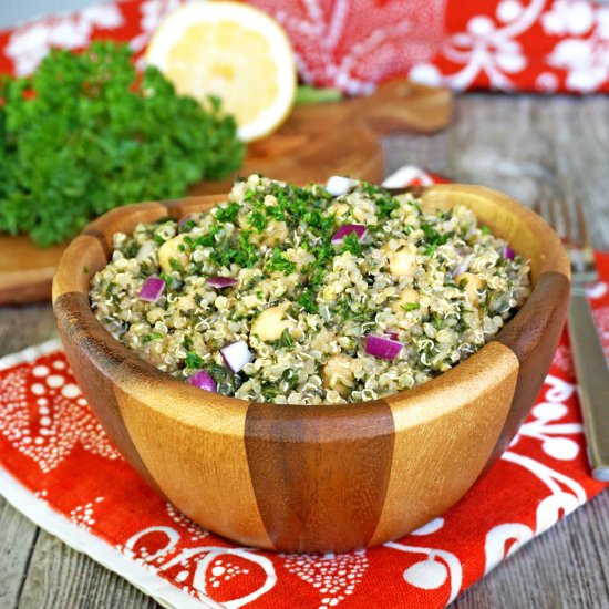 Quinoa, Kale and Chickpea Salad