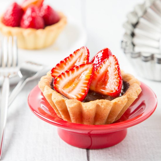 Strawberry Chocolate Tarts