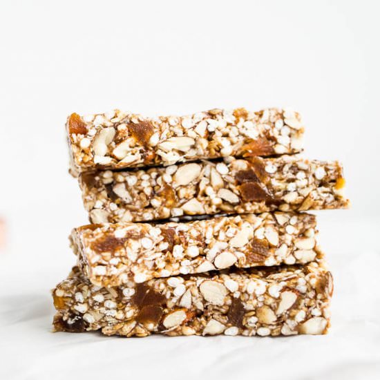 No Bake Apricot Almond Granola Bars