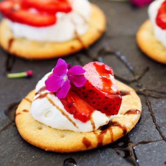 Strawberry & Goat Cheese Bites