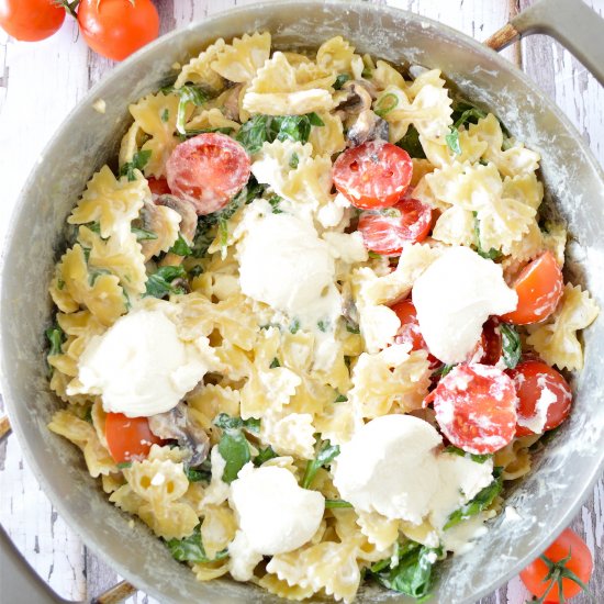 Ricotta, Tomato & Spinach Pasta