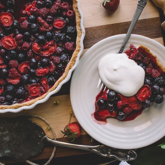 Mixed Berry Tart with Ginger Beer