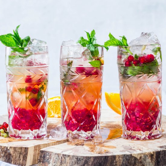 Red Currant, Orange & Mint Mojitos