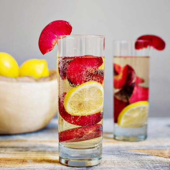 Plum Spritzer