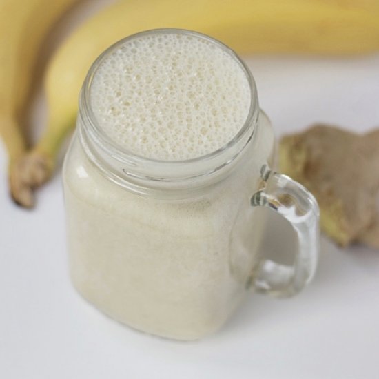 Simple Banana Smoothie With Ginger