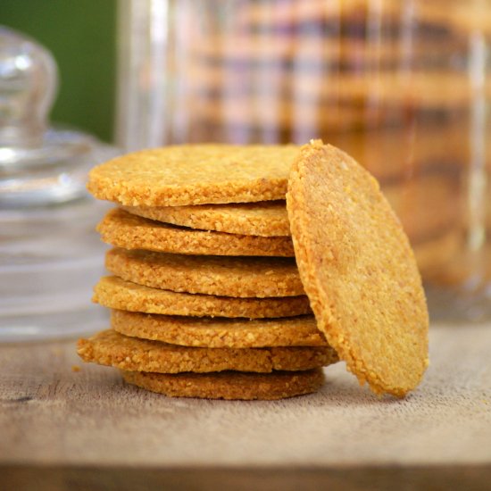 Grain Free Cheesy Crackers (Vegan)