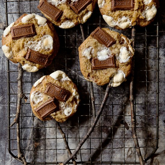 S’mores Cookies on a Stick