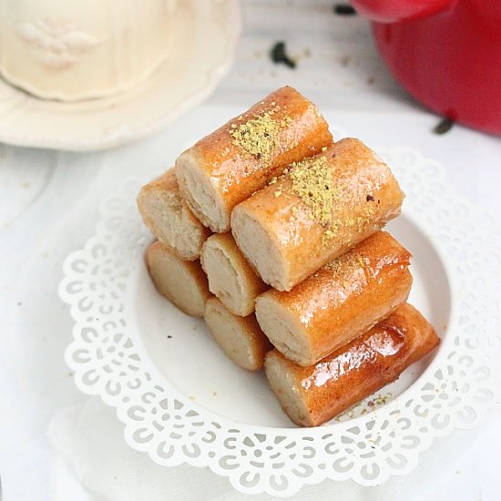 Almond cigars