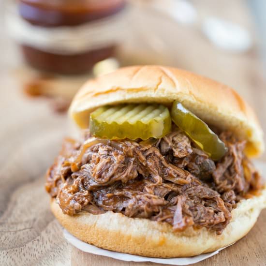 Slow Cooker Barbecue Beef