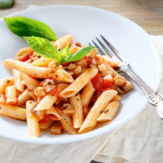 Pasta with Tomatoes and Ricotta