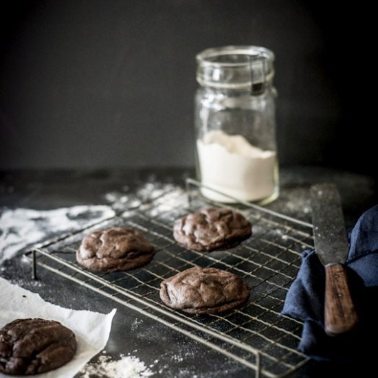 Fudgy Chocolate Chip Cookies