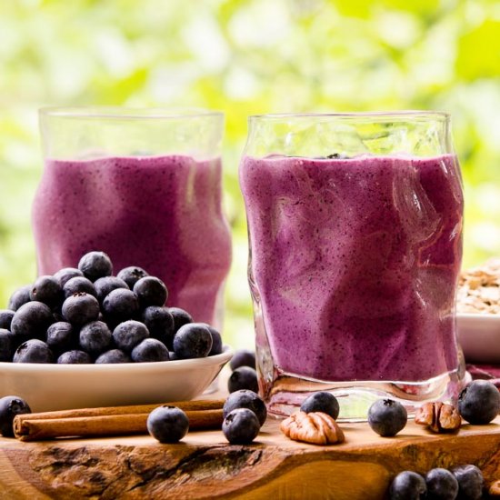 Blueberry Crumble Pie Smoothie