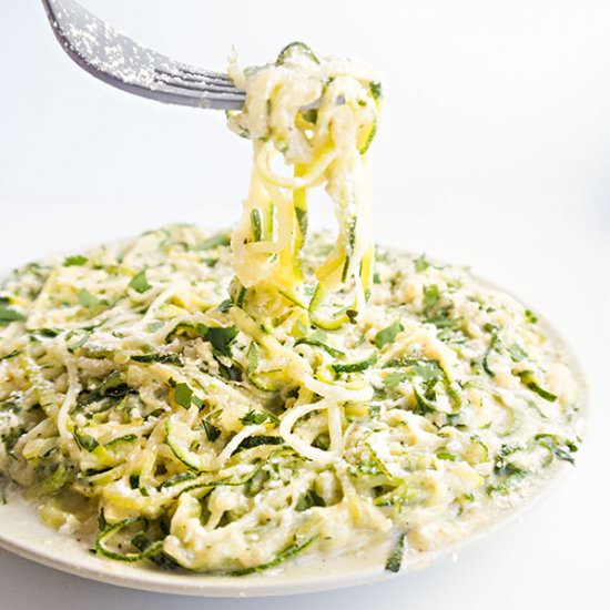 Light Zucchini Noodles Alfredo