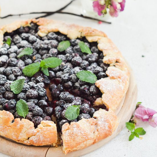 Blueberry lemon galette