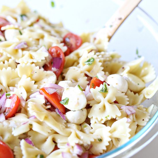 Caprese Pasta Salad