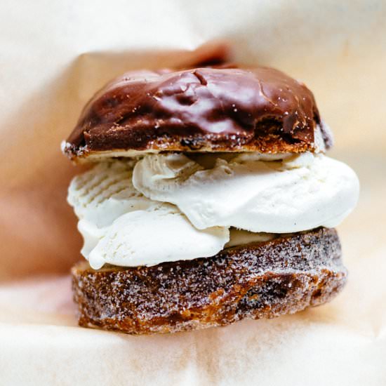 Ice Cream Crodough Sandwich