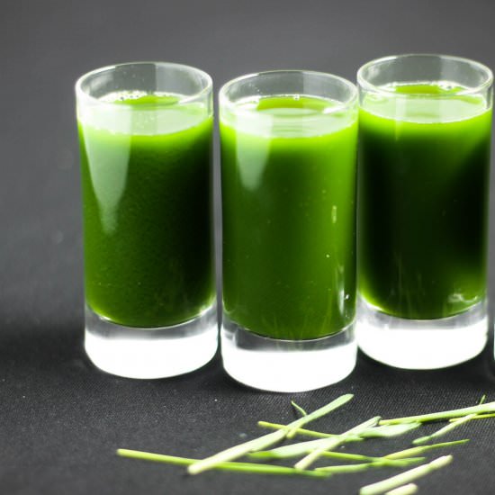 Pineapple Wheatgrass Shots