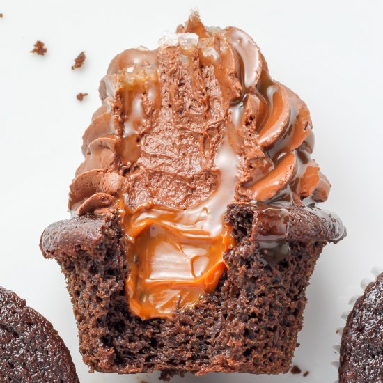 Dulce De Leche Chocolate Cupcakes