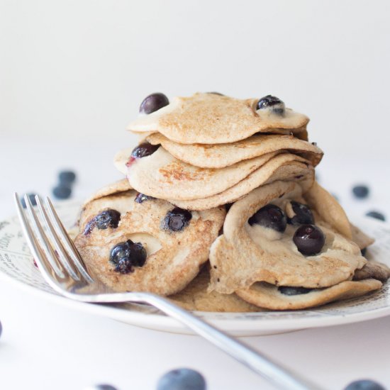 No flour banana blueberry pancakes