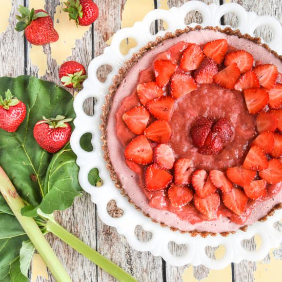 Strawberry Rhubarb Cream Pie