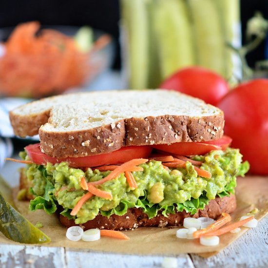 Sweet Heat Chickpea Avocado Salad