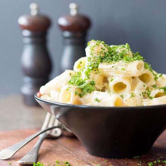 Creamy cauliflower sauce