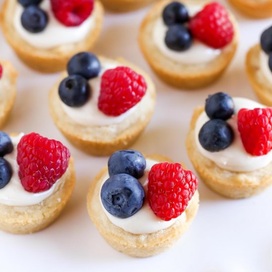 Lemon Berry Cheesecake Cookie Cups