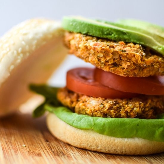 Smoky sweet potato & lentil burgers