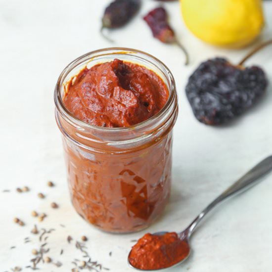 Easy Homemade Harissa Paste