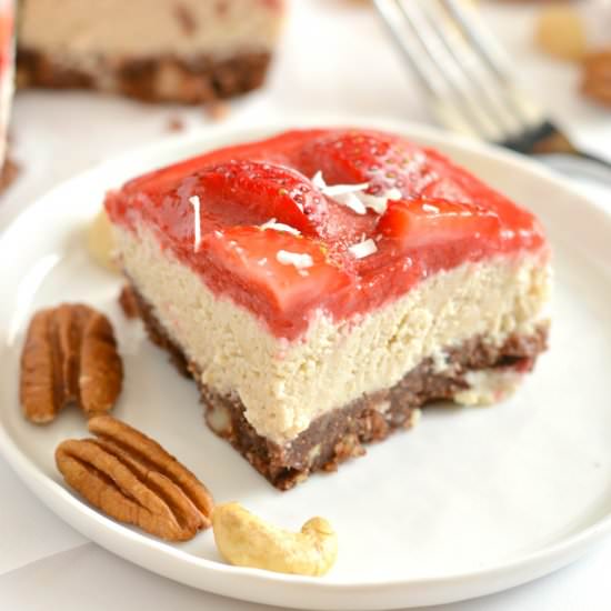 Raw Strawberry Chocolate Cake