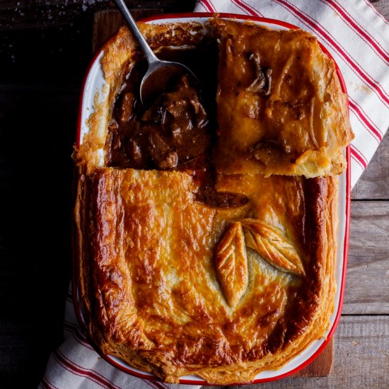 Steak and mushroom pot pie