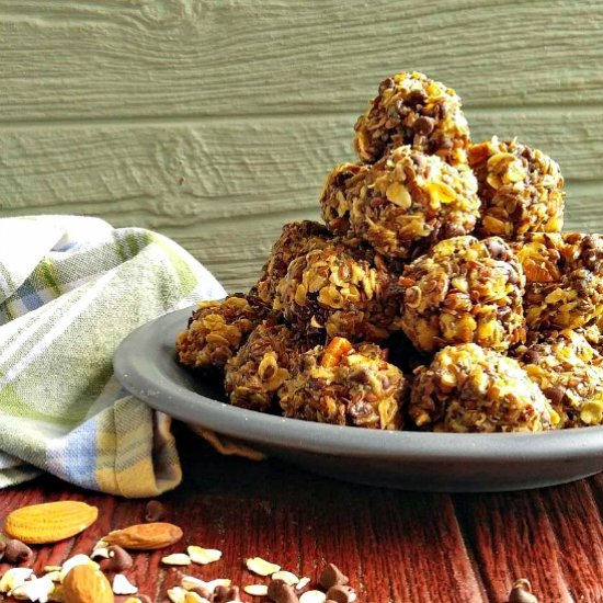 No Bake Peanut Butter Energy Bites