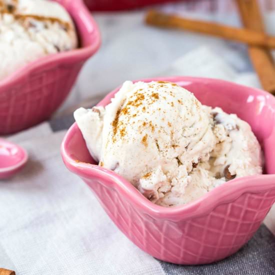 Cinnamon Ice Cream – No Churn