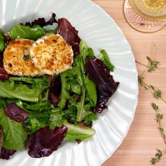 Salad with Warm Goat Cheese Rounds