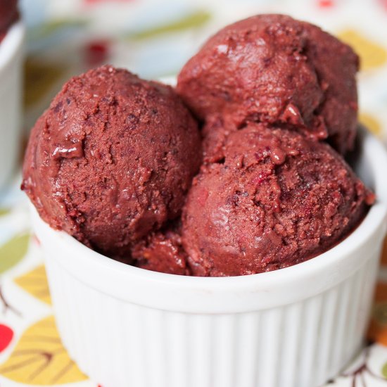 5-Minute Cherry Chocolate Ice Cream