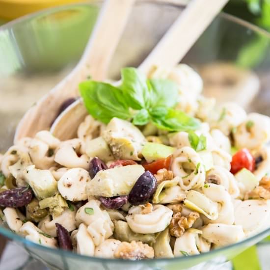 Mediterranean Tortellini Salad