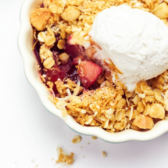 Apple and Blackberry Crumble