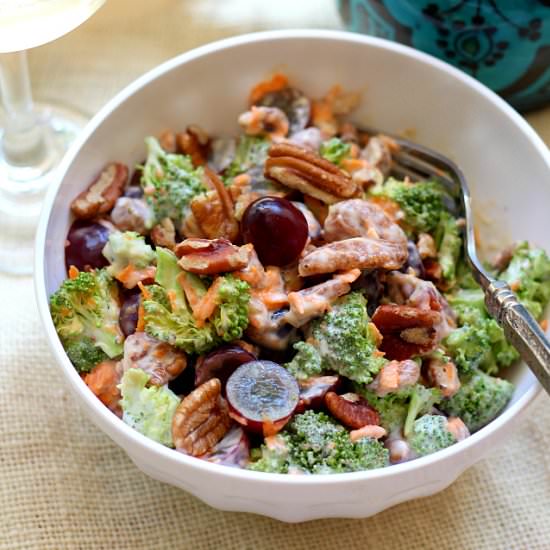 Broccoli Salad With Grapes & Pecans