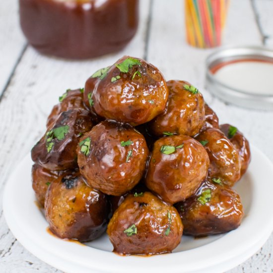 Honey Sriracha Barbecue Meatballs