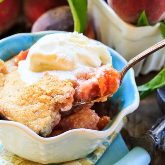 Easy Peach Cobbler