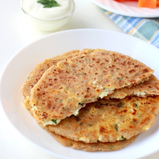 Rajgira Paneer Paratha