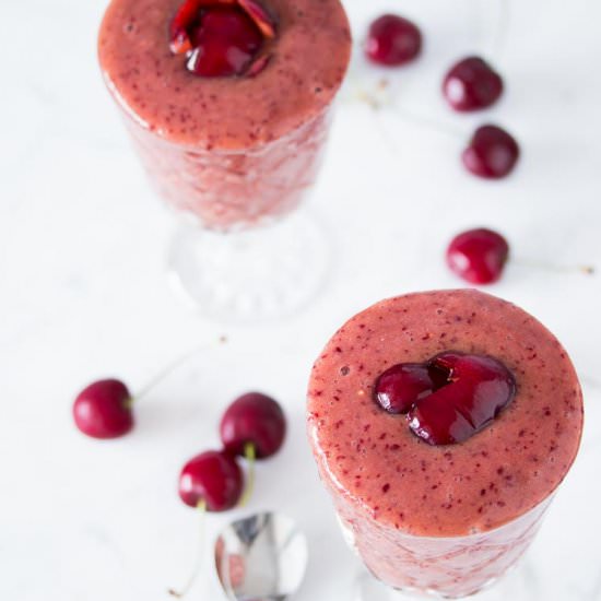 Summer Cherry Smoothie