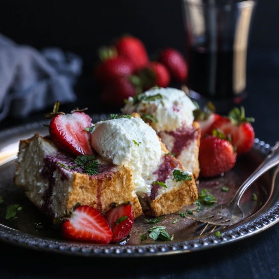 Goat Cheese Cakes with Strawberries