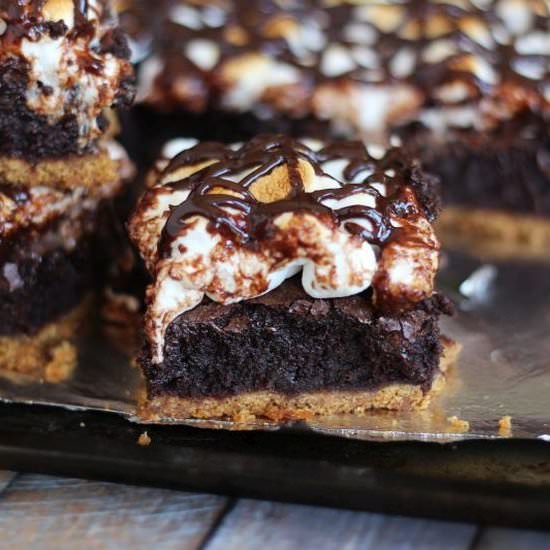 Ultimate Fudgy S’mores Brownies