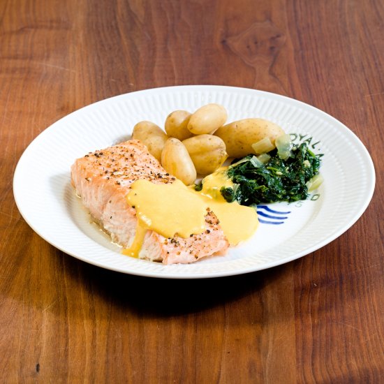 Baked Salmon with Sweet Mustard Sauce